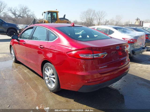 3FA6P0HD0LR129556 Ford FUSION SE