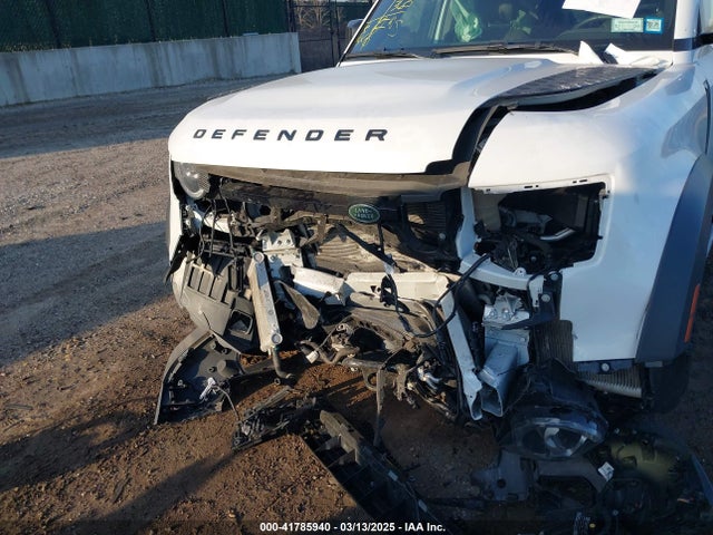 SALEJEEX9P2146961 Land Rover Defender 110 S
