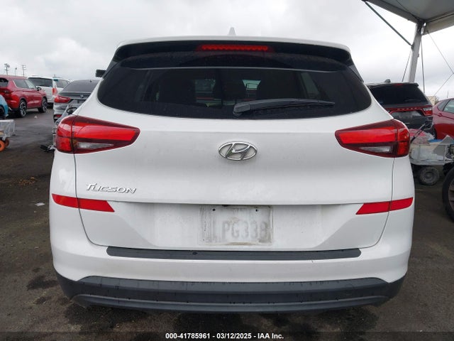 KM8J23A41KU056991 Hyundai TUCSON SE