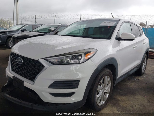 KM8J23A41KU056991 Hyundai TUCSON SE