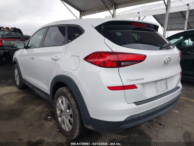 KM8J23A41KU056991 Hyundai TUCSON SE