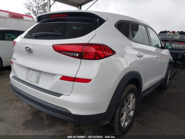 KM8J23A41KU056991 Hyundai TUCSON SE