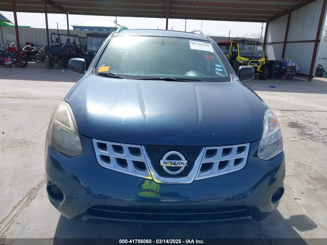 JN8AS5MT0FW657746 Nissan Rogue Select S