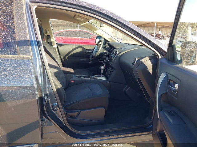 JN8AS5MT0FW657746 Nissan Rogue Select S
