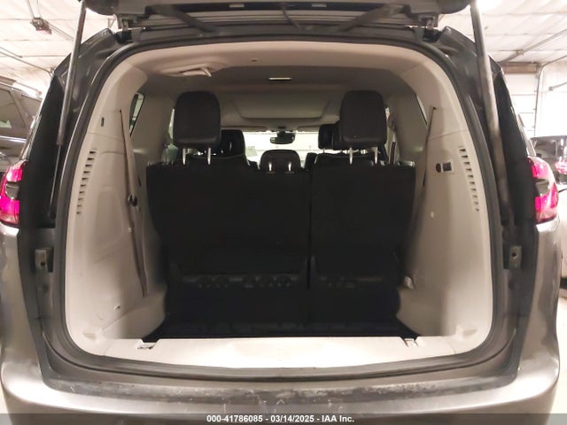 2C4RC3GG7NR222826 Chrysler Pacifica Limited Awd