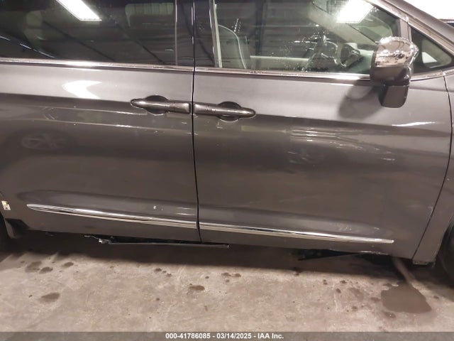 2C4RC3GG7NR222826 Chrysler Pacifica Limited Awd