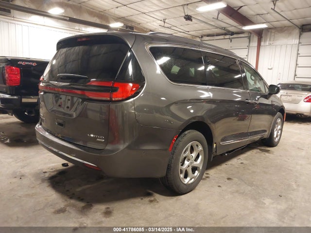2C4RC3GG7NR222826 Chrysler Pacifica Limited Awd