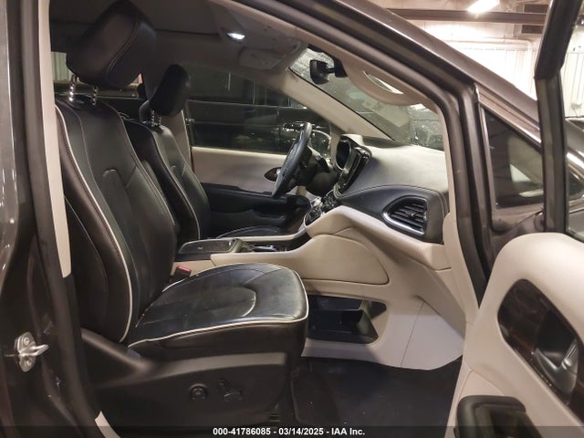 2C4RC3GG7NR222826 Chrysler Pacifica Limited Awd