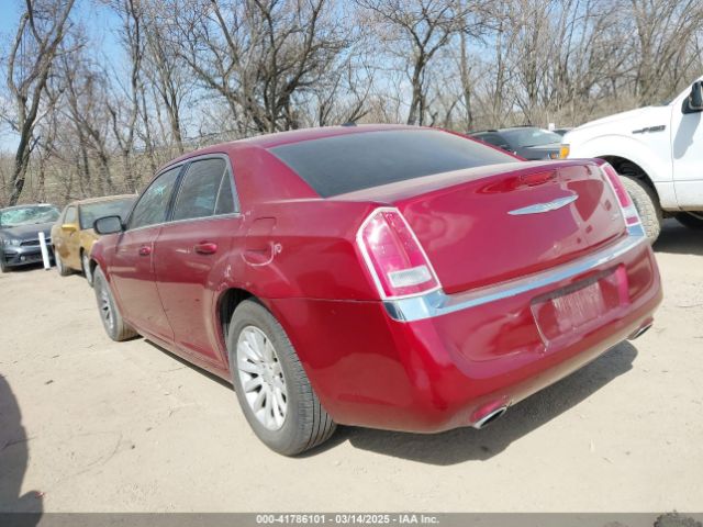 2014 CHRYSLER 300 2C3CCAAG2EH331160 Photo 2