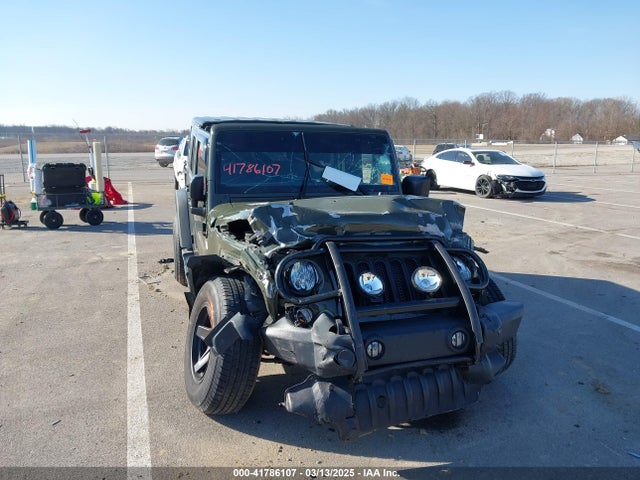 1C4BJWDG1FL626731 Jeep Wrangler Unlimited Sport