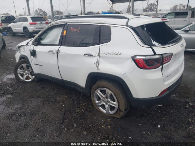 3C4NJDBN5PT552769 Jeep Compass Latitude 4x4