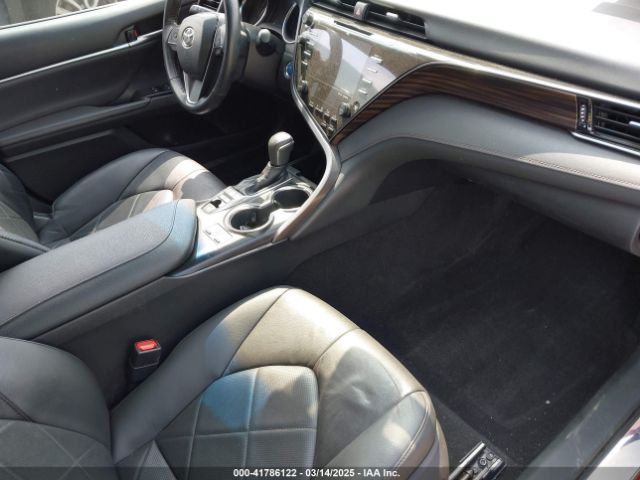 4T1B21HK9KU514354 Toyota Camry Hybrid Xle