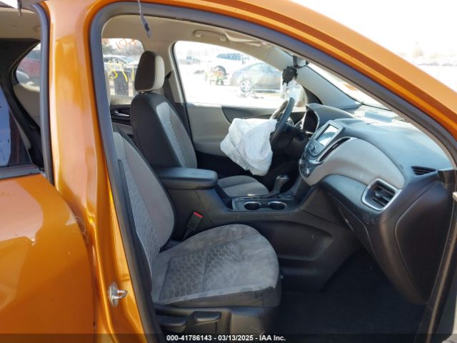 2GNAXSEV0K6202371 Chevrolet EQUINOX LS