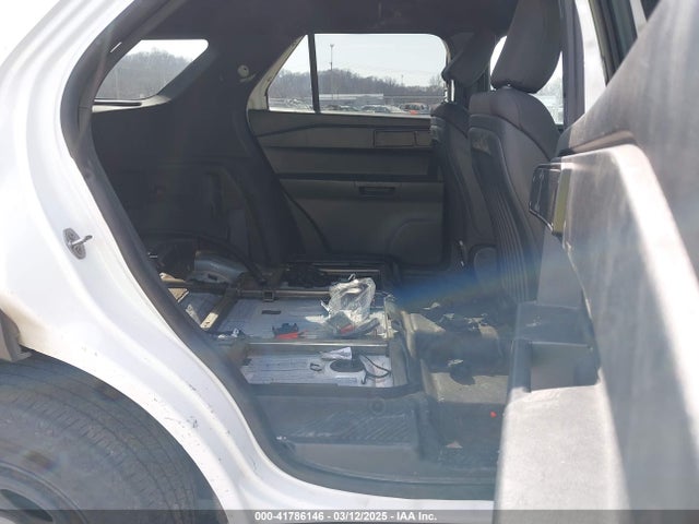 Ford Police Interceptor 2020 1FM5K8AW5LGC67871 Image 8