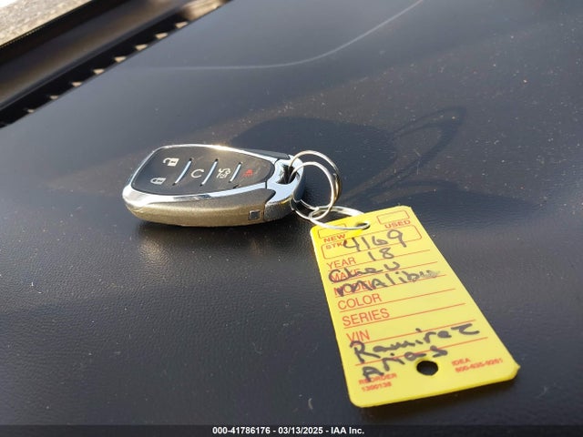 1G1ZD5ST1JF290224 Chevrolet MALIBU LT