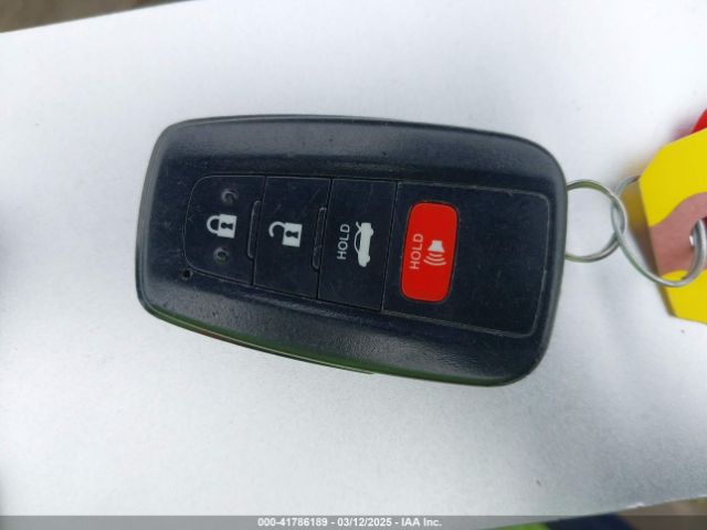2019 TOYOTA CAMRY 4T1B61HK1KU819822 Photo 10
