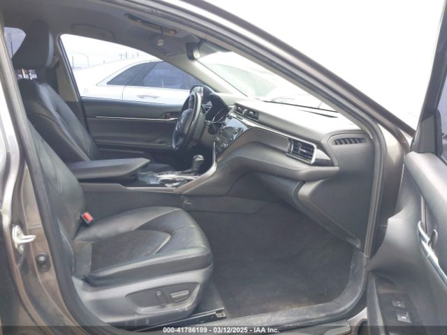 2019 TOYOTA CAMRY 4T1B61HK1KU819822 Photo 4