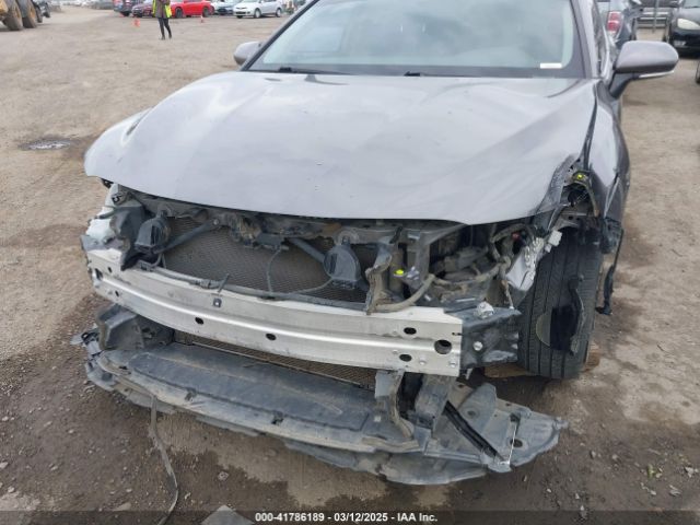 2019 TOYOTA CAMRY 4T1B61HK1KU819822 Photo 5