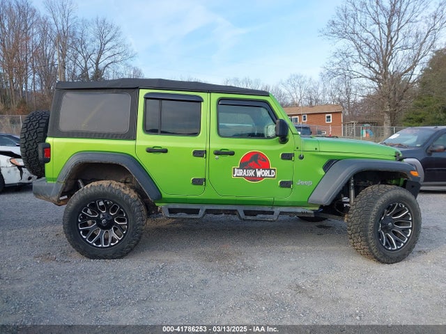 1C4HJXDN6JW293075 Jeep Wrangler Unlimited Sport 4x4