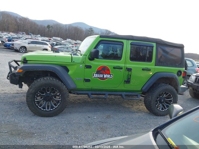 1C4HJXDN6JW293075 Jeep Wrangler Unlimited Sport 4x4