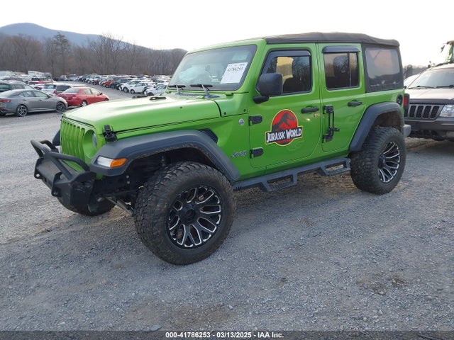 1C4HJXDN6JW293075 Jeep Wrangler Unlimited Sport 4x4