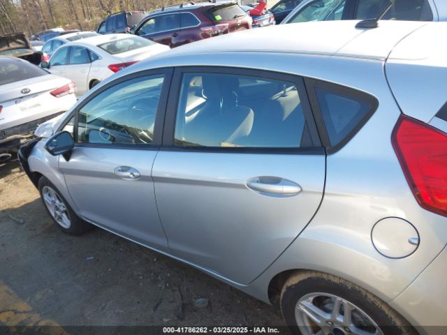 3FADP4EJ0HM135452 Ford FIESTA SE
