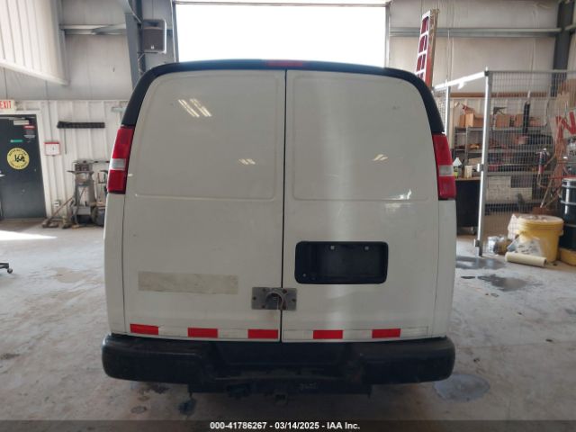 1GCWGAFF7G1317267 Chevrolet Express 2500 Work Van