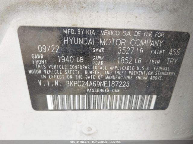 3KPC24A69NE187223 Hyundai ACCENT SE