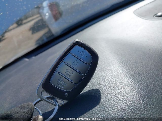 KM8J33AL9KU060422 Hyundai Tucson Sport