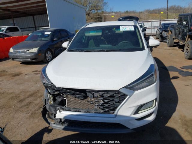 KM8J33AL9KU060422 Hyundai Tucson Sport