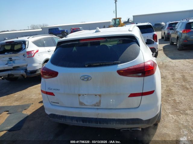 KM8J33AL9KU060422 Hyundai Tucson Sport