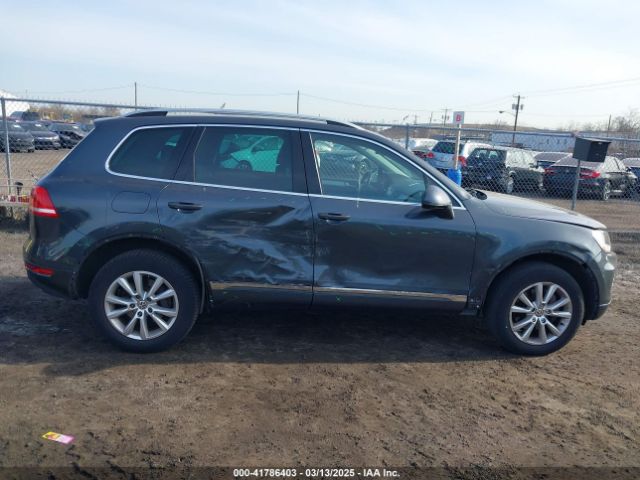 2014 VOLKSWAGEN TOUAREG WVGEF9BP9ED010718 Photo 5