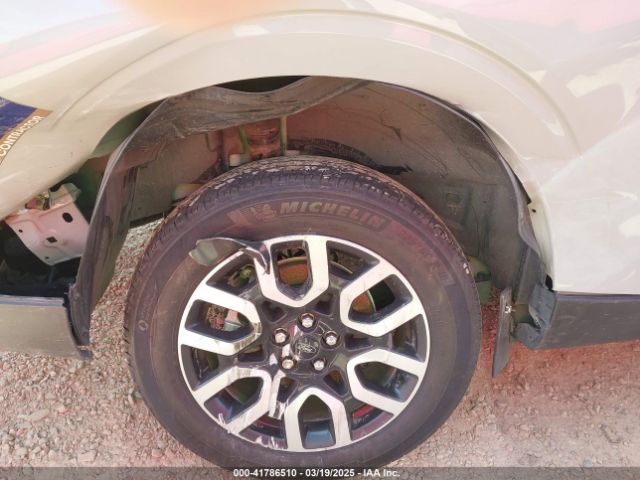 3FTTW8M39RRB02800 Ford Maverick Lariat