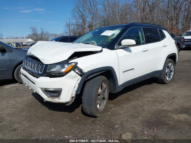 3C4NJDCB6JT360417 Jeep Compass Limited 4x4