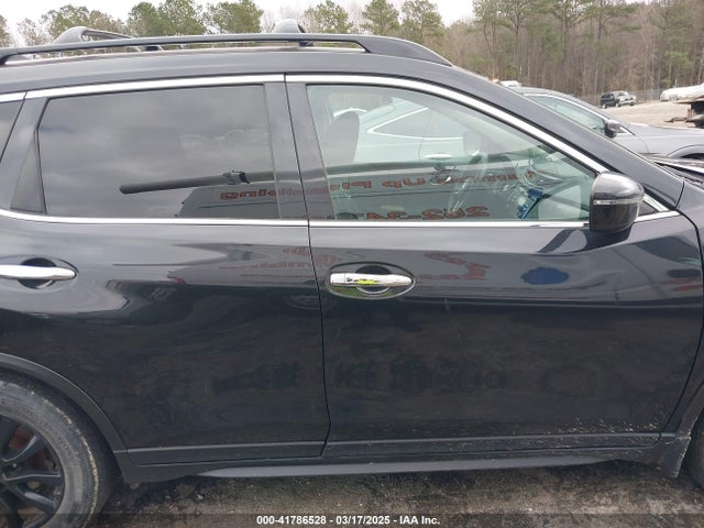 Nissan ROGUE SV 2017 5N1AT2MT2HC807203 Image 13