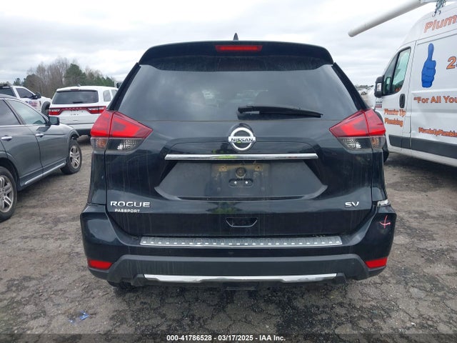 Nissan ROGUE SV 2017 5N1AT2MT2HC807203 Image 16