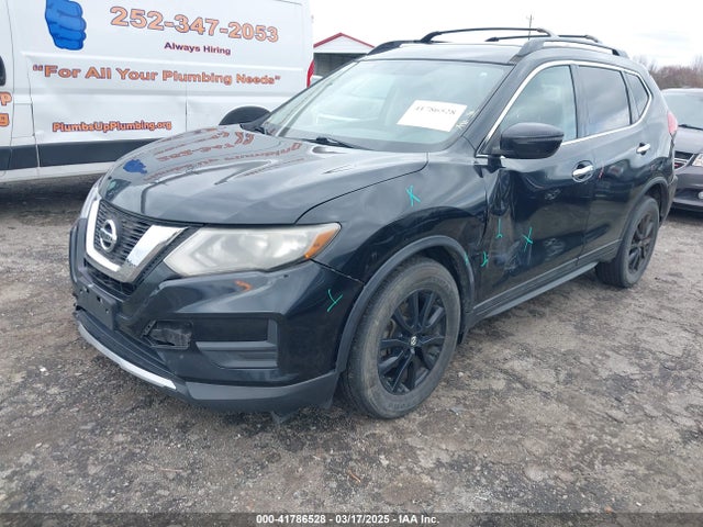 Nissan ROGUE SV 2017 5N1AT2MT2HC807203 Image 2