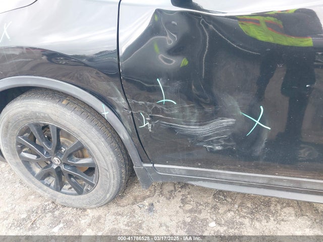 Nissan ROGUE SV 2017 5N1AT2MT2HC807203 Image 6