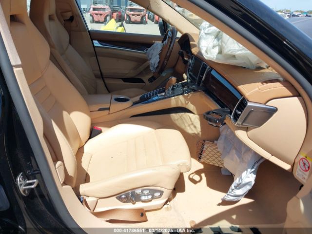 2010 PORSCHE PANAMERA WP0AC2A71AL090455 Photo 4