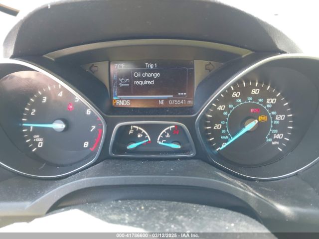 1FMCU0J9XEUD56014 Ford Escape Titanium