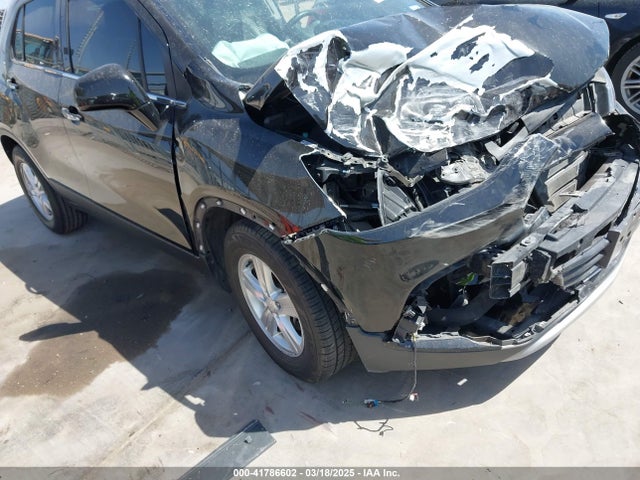 3GNCJLSB0LL316958 Chevrolet Trax Fwd Lt