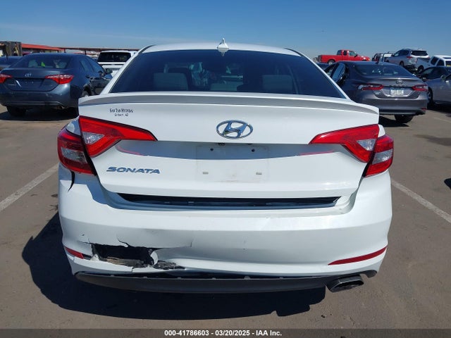 5NPE24AF2HH498369 Hyundai SONATA SE