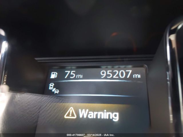 1N6BA1F43HN562377 Nissan Titan Xd Platinum Reserve Diesel