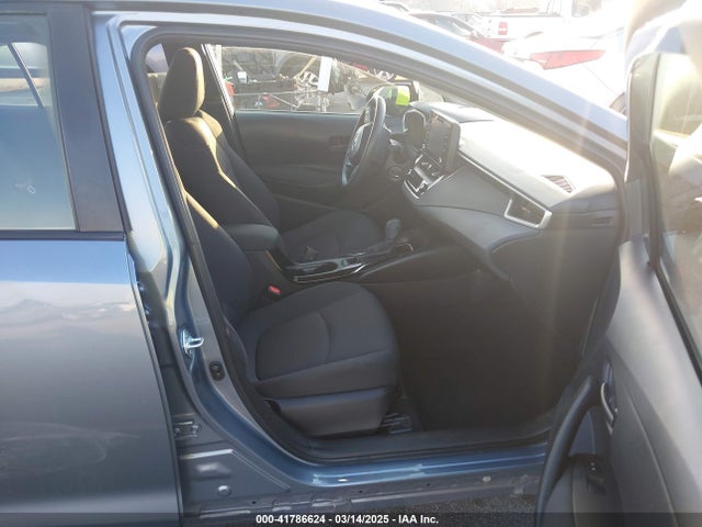 JTDEPMAEXNJ210142 Toyota COROLLA LE