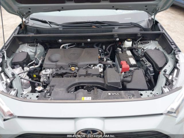 2T3P1RFV7NW294423 Toyota Rav4 Xle