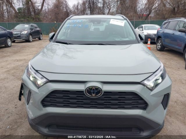 2T3P1RFV7NW294423 Toyota Rav4 Xle