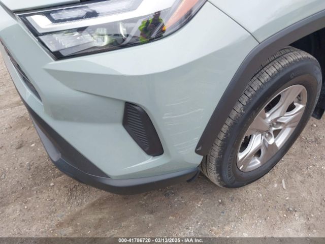 2T3P1RFV7NW294423 Toyota Rav4 Xle