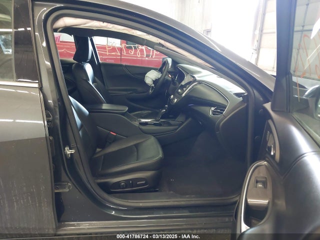 1G1ZD5ST6JF228673 Chevrolet MALIBU LT