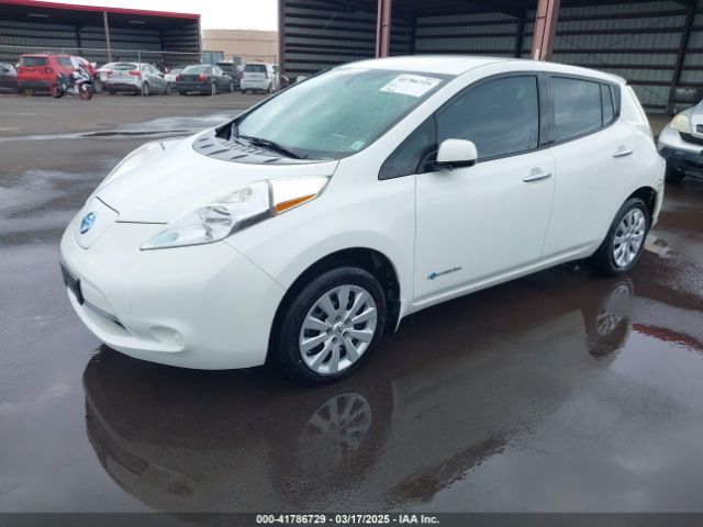 1N4AZ0CP5FC326036 Nissan LEAF S