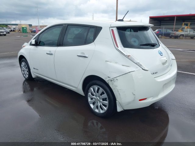 1N4AZ0CP5FC326036 Nissan LEAF S